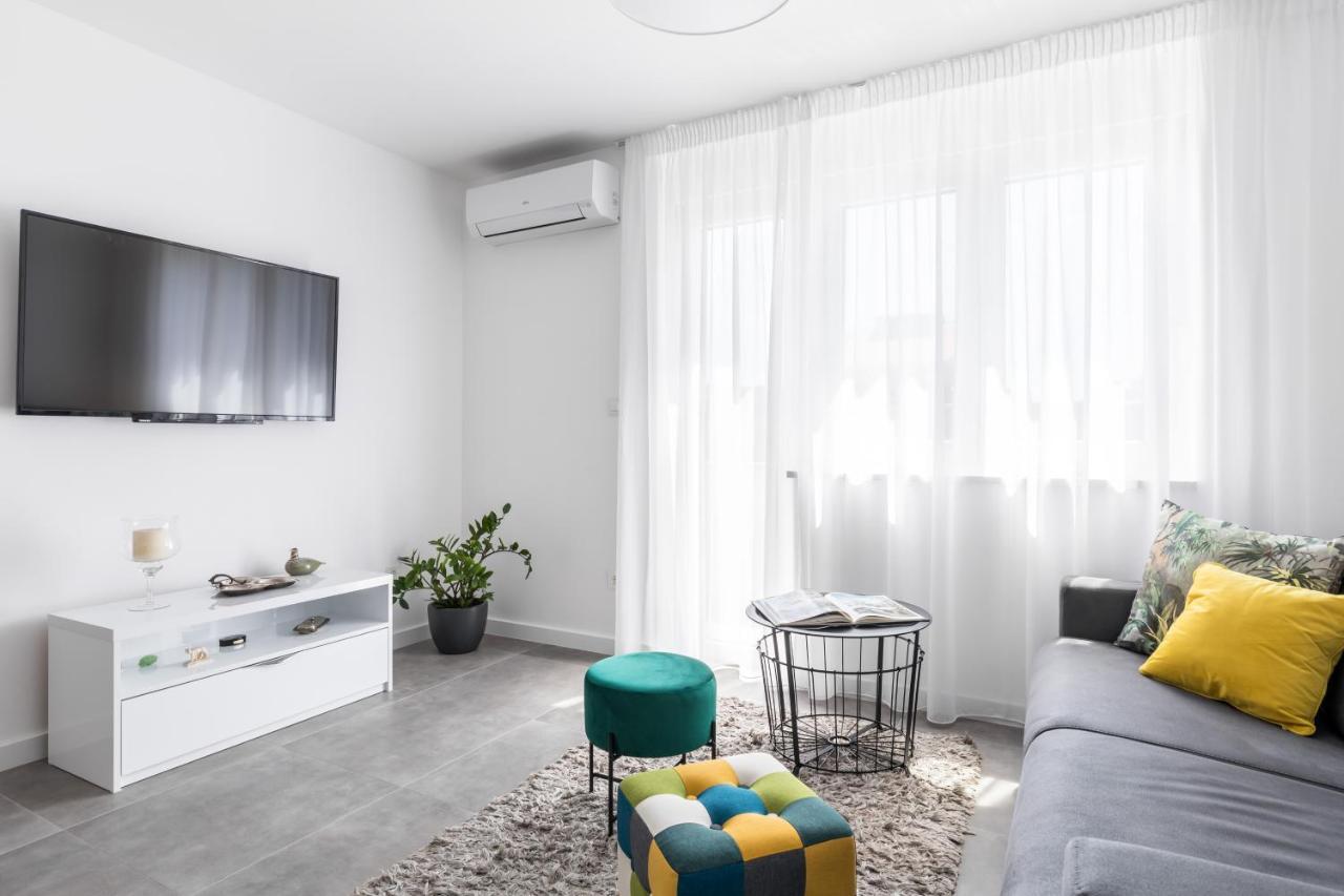 Down Town Apartment Split Exterior foto